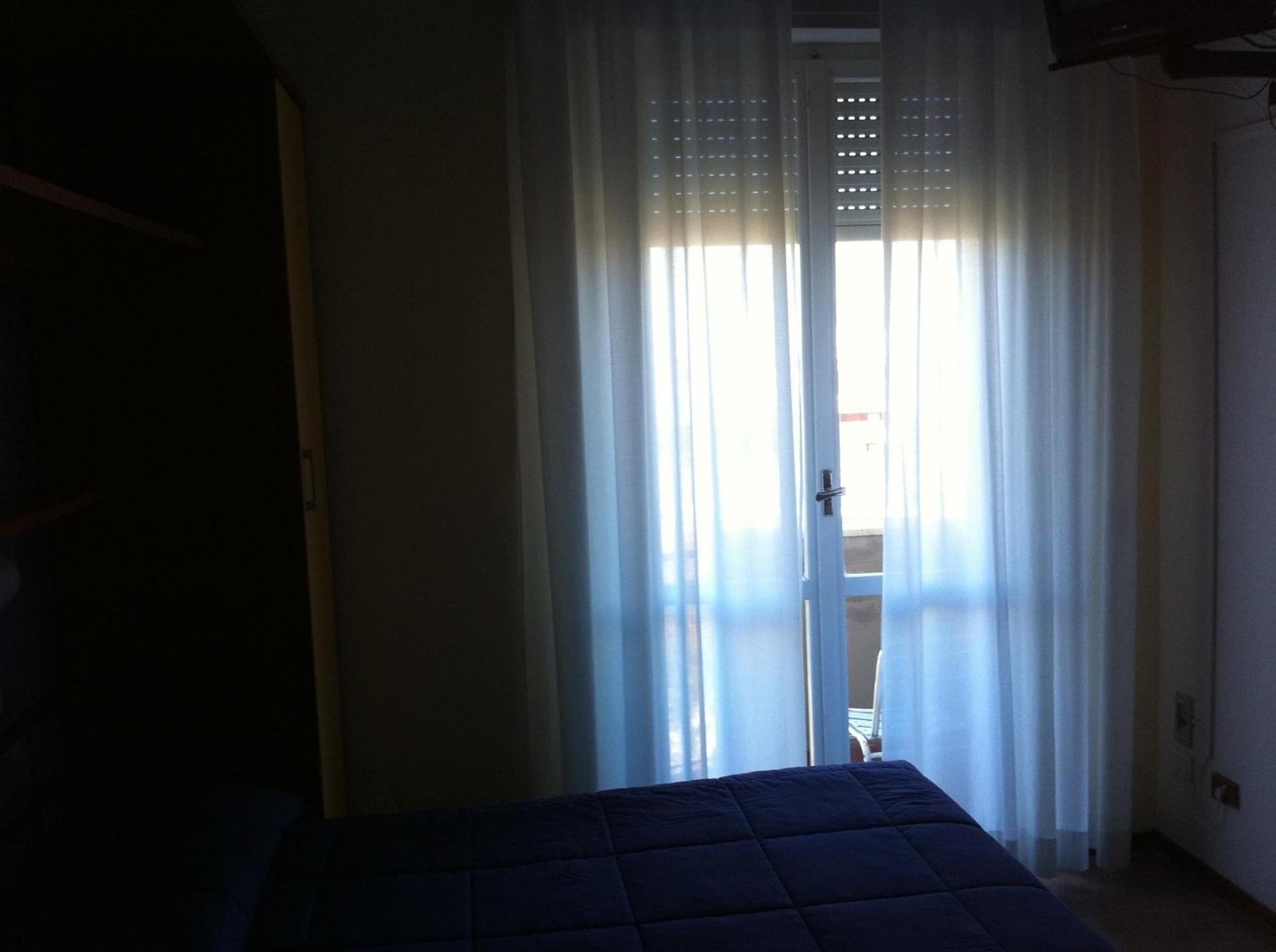 רימיני Hotel Viking מראה חיצוני תמונה